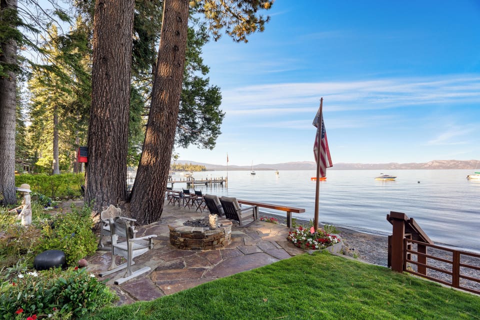 Lakefront living in style.