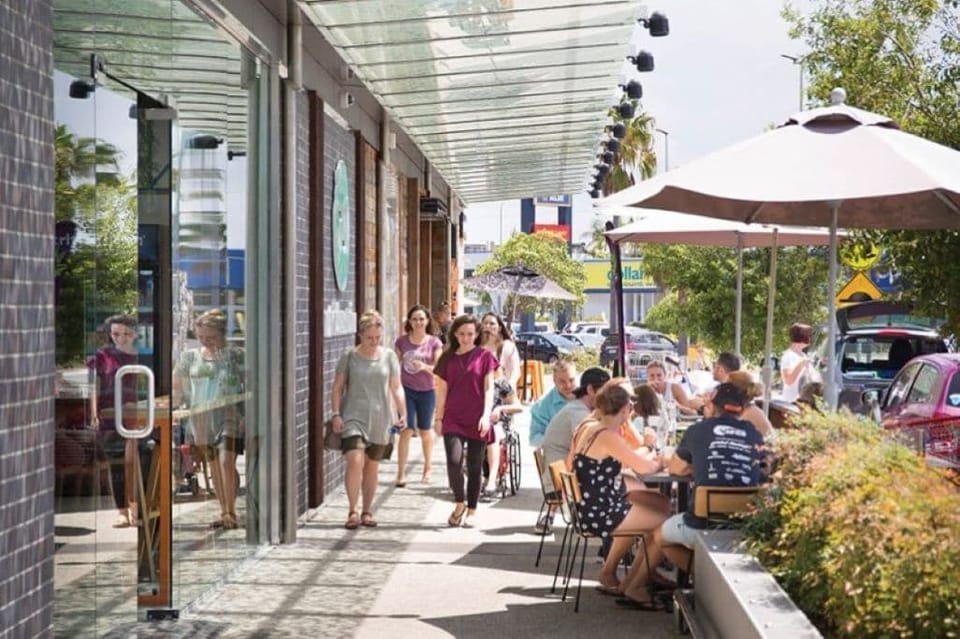 A 3 minute drive to the Kawana Shopping World, 150 stores & Gold Class Theatre.