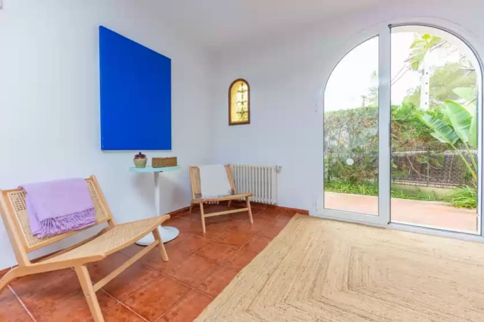 Entrance / Reception