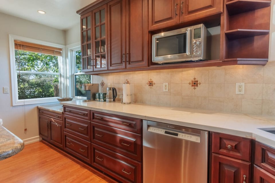 Fully equipped spacious kitchen.