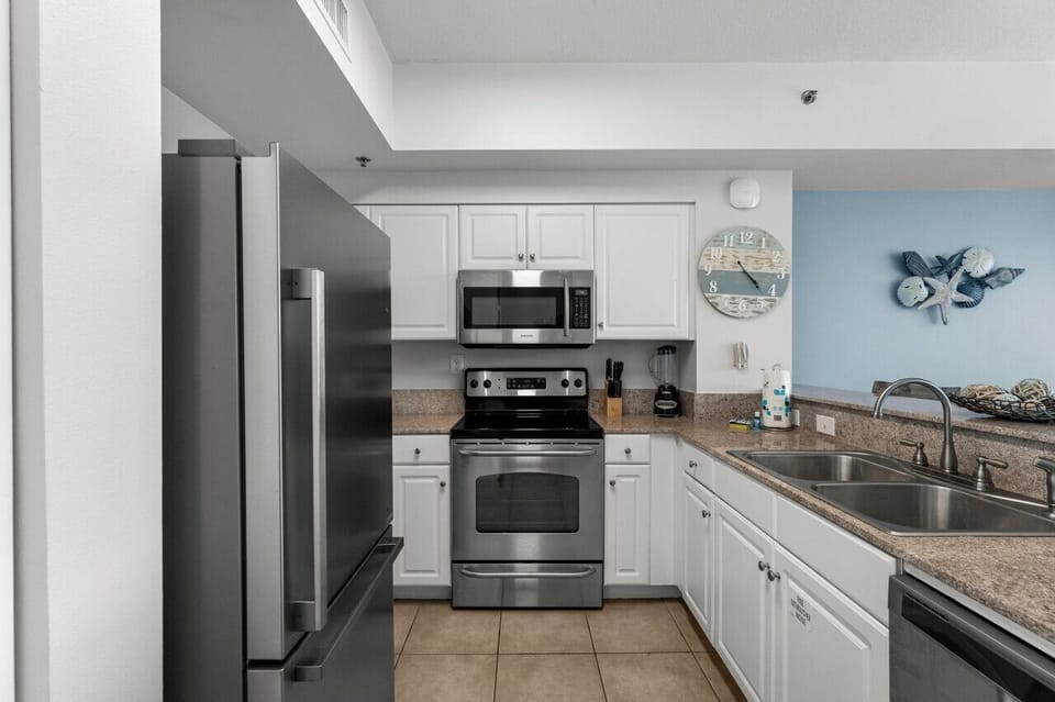 Well Equipped Kitchen!