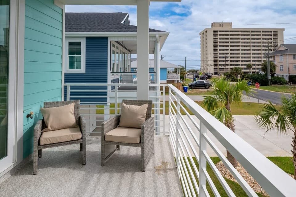 Once Upon A Tide-Front Porch Ocean View