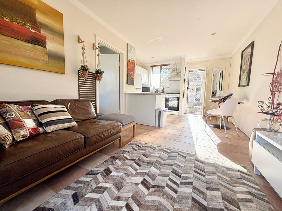 Spacious 1 bedroom 