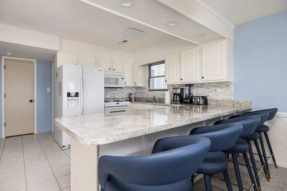 We provide all the utensils you need so that you can create those home cooked meals on vacation!