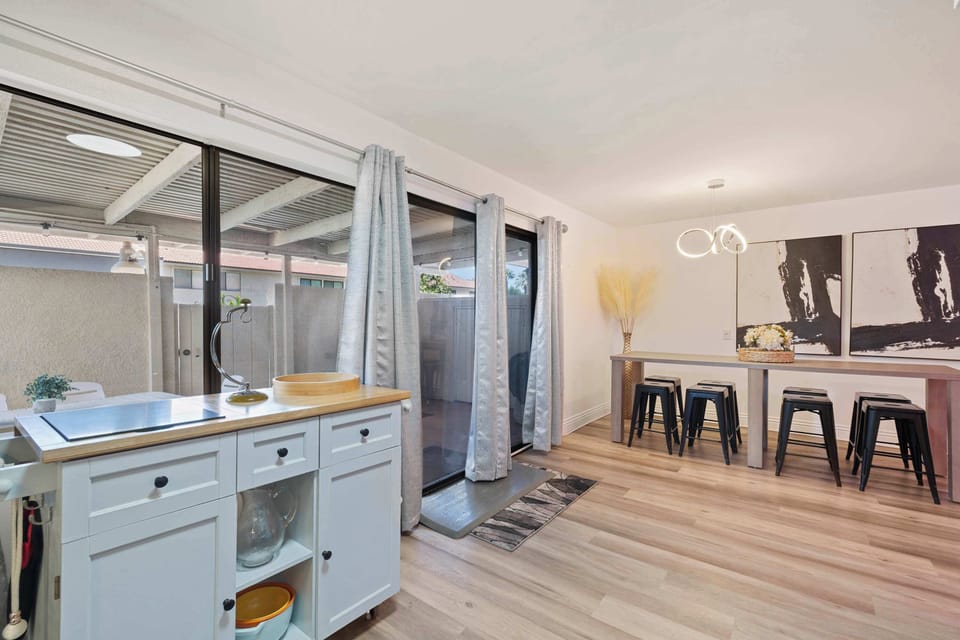 Dining and kitchen area