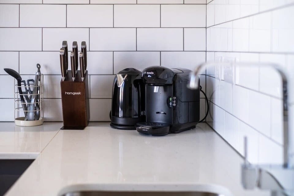 St James' Sea View, Brighton and Hove - Host & Stay