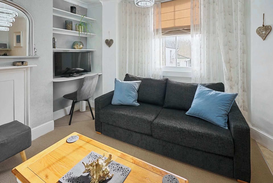 Regency Square Apartment, Brighton and Hove - Host & Stay