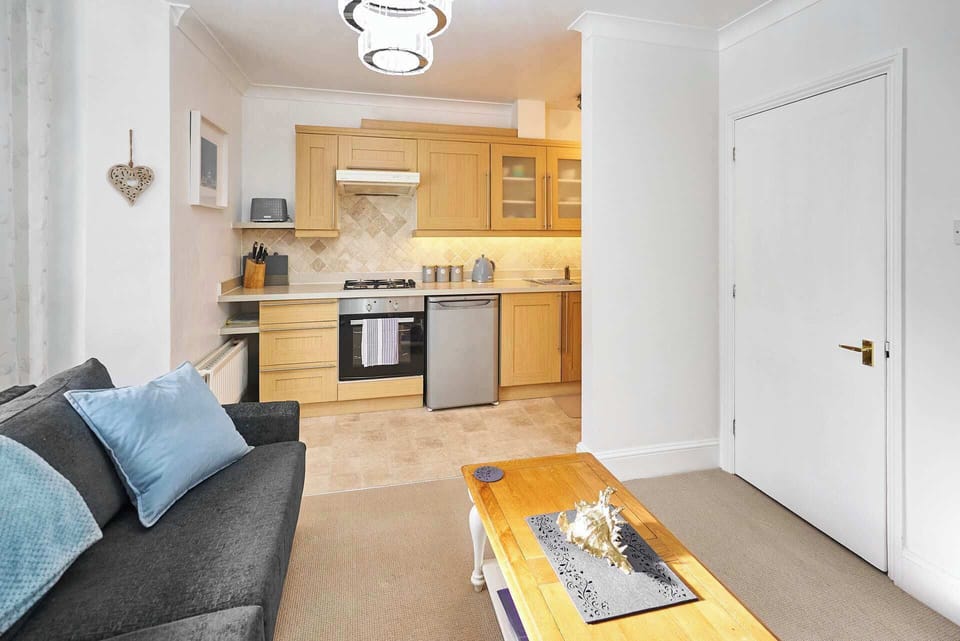 Regency Square Apartment, Brighton and Hove - Host & Stay