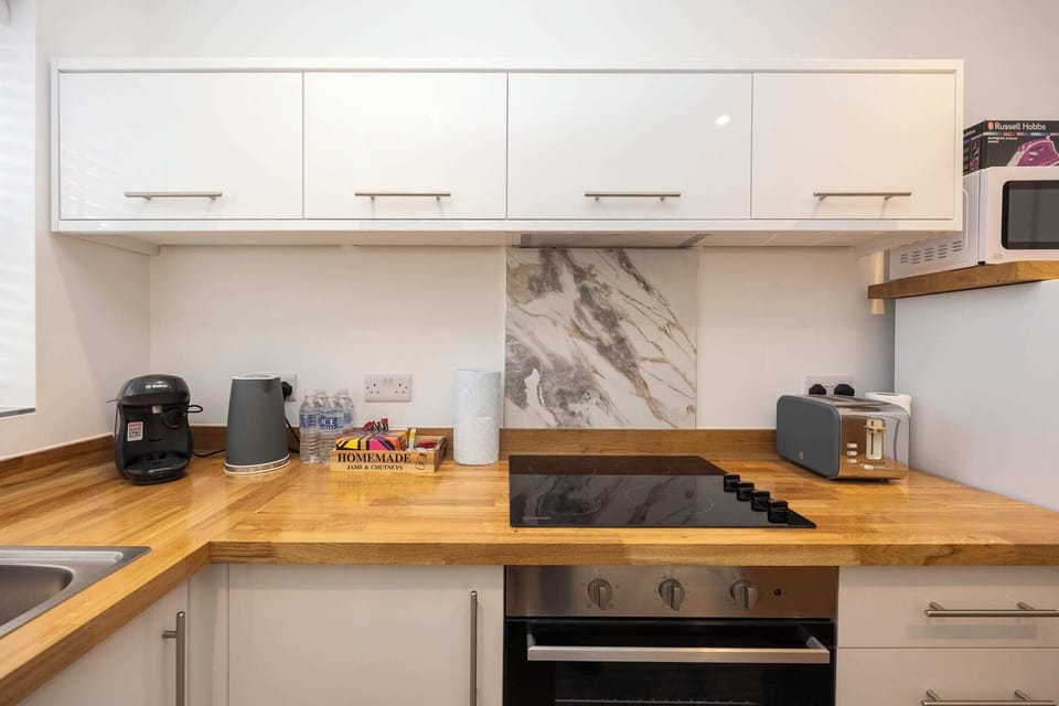 Downland Studio, Brighton and Hove - Host & Stay
