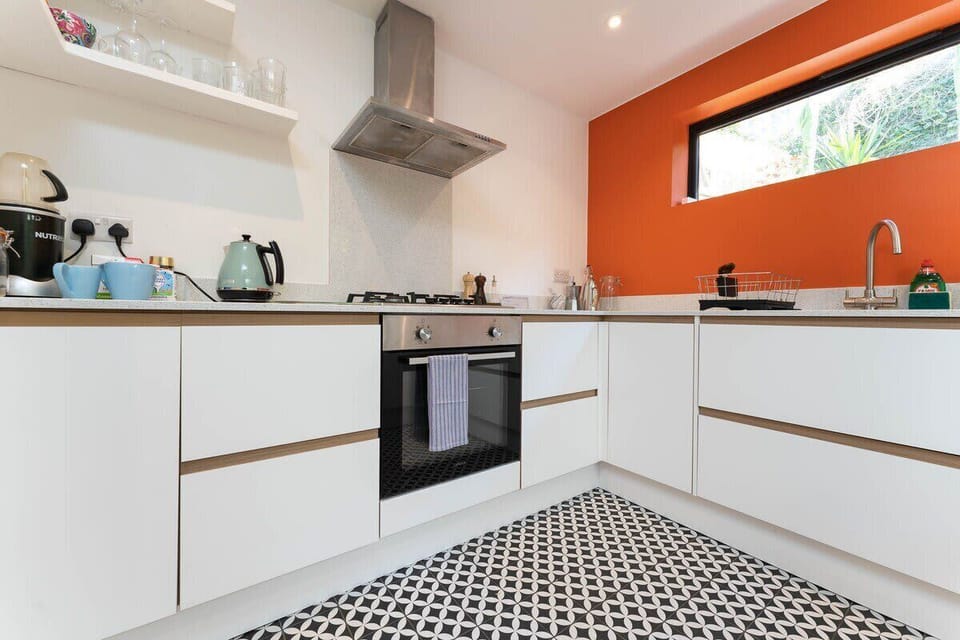 Grove Townhouse, Brighton and Hove - Host & Stay