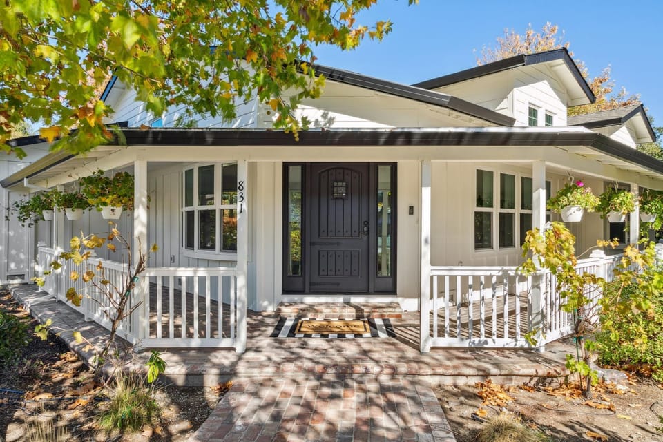 Modern farmhouse