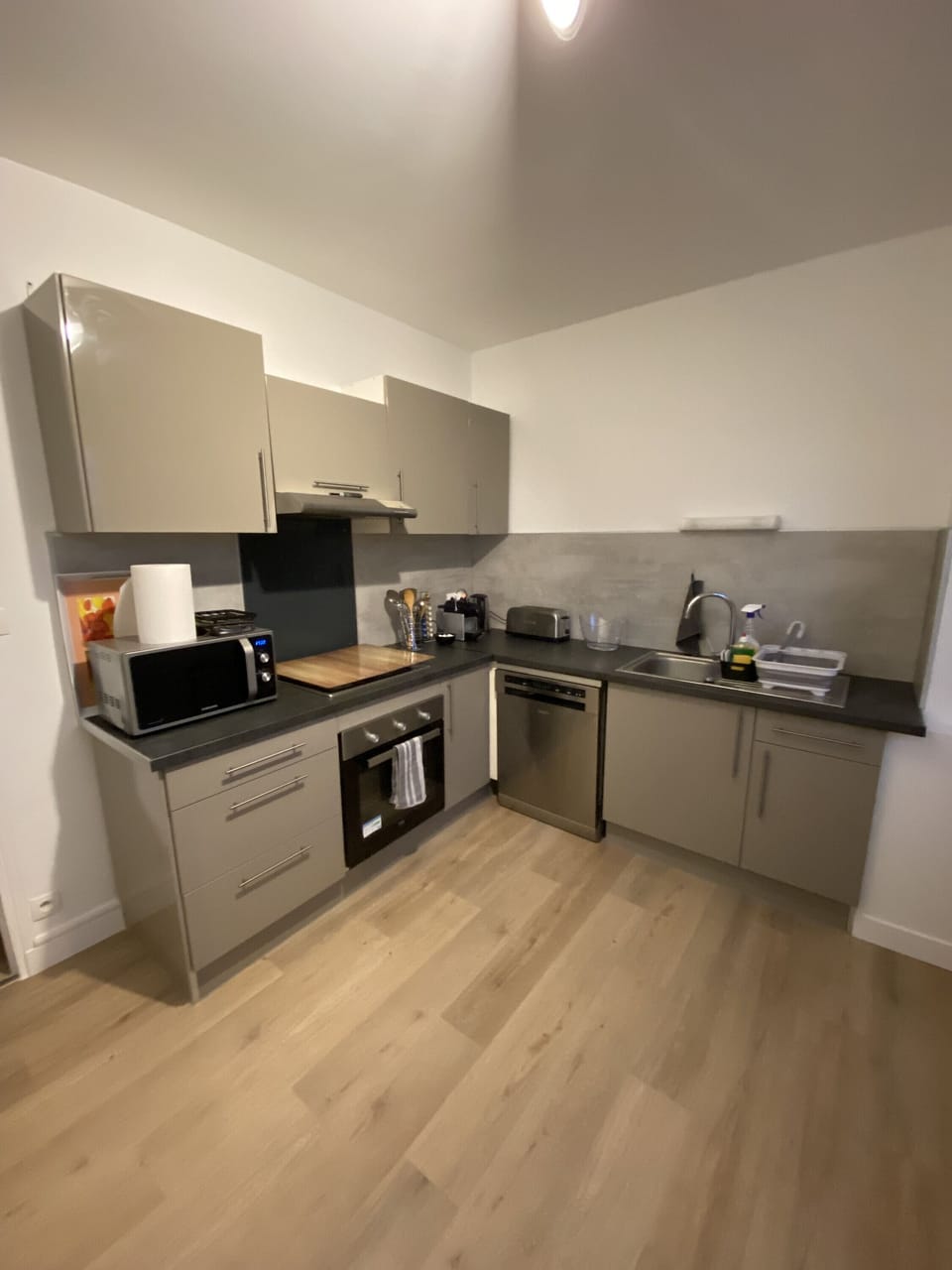 Private kitchen