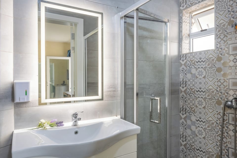 Ensuite Bathroom