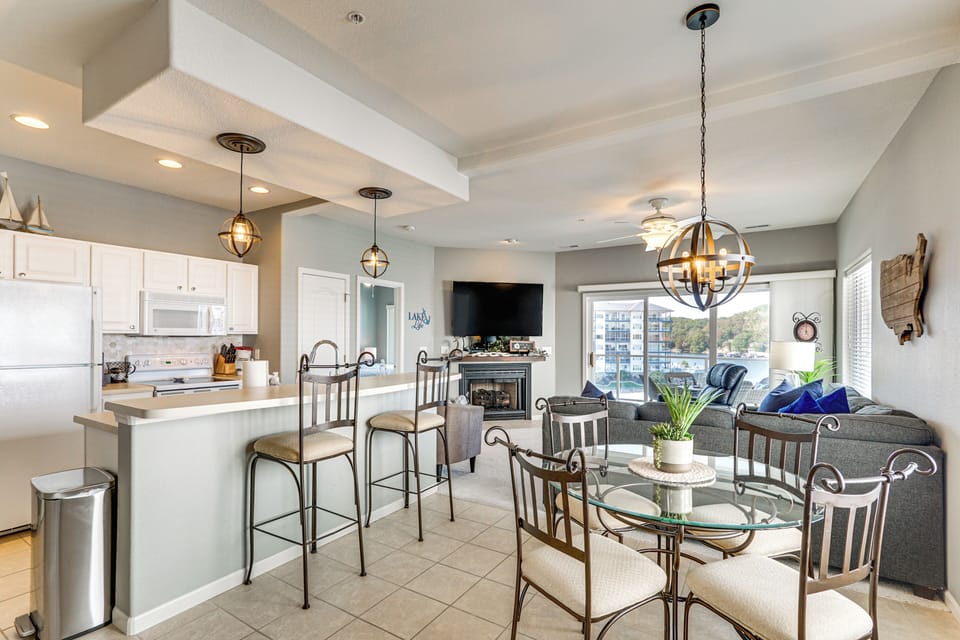 Dining Room | Central A/C & Heating