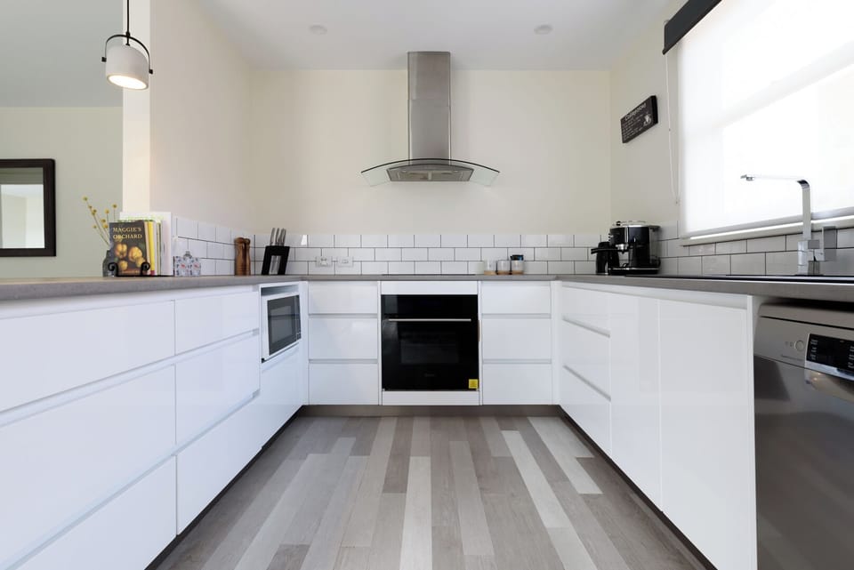 fully equipped kitchen space