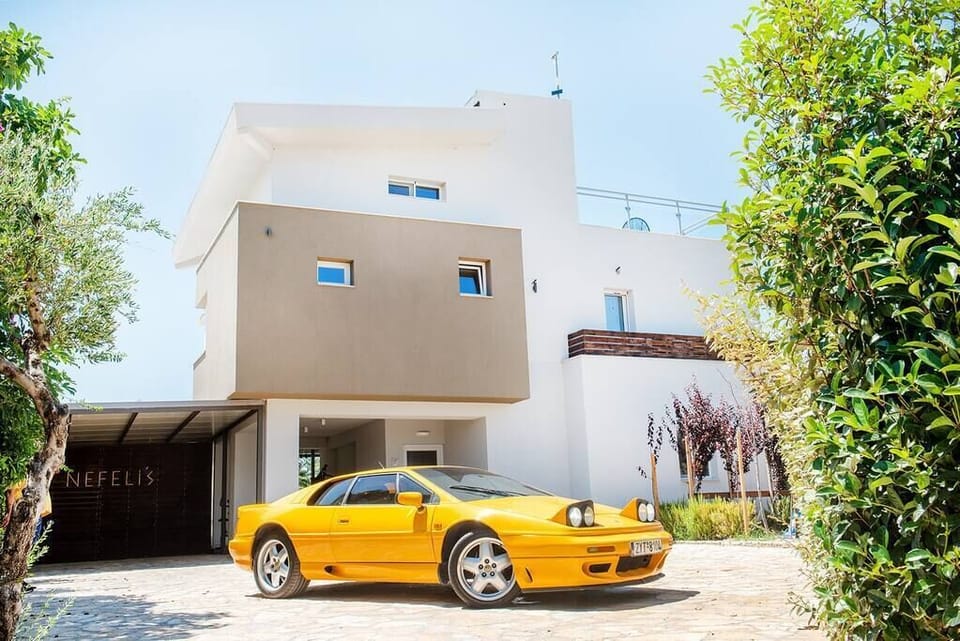 enervilla's nefeli
