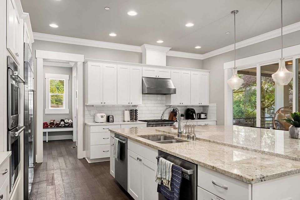 Chef! This is for you! The kitchen is spacious with a large countertop, perfect for preparing meals during your stay!