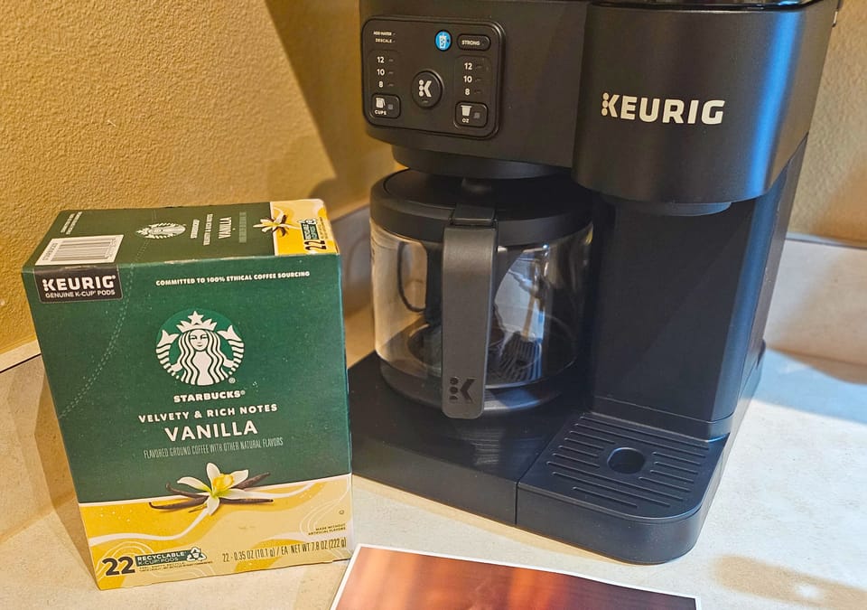 coffee-machine-keurig-kitchen