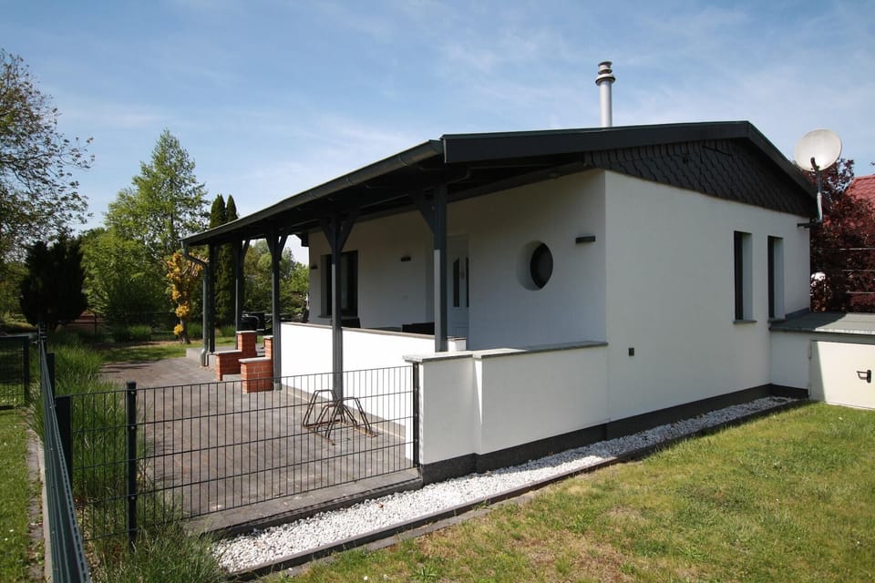 Holiday Home Exterior [summer]