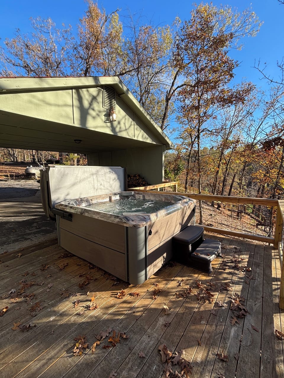 Jacuzzi/Hot Tub Overlook