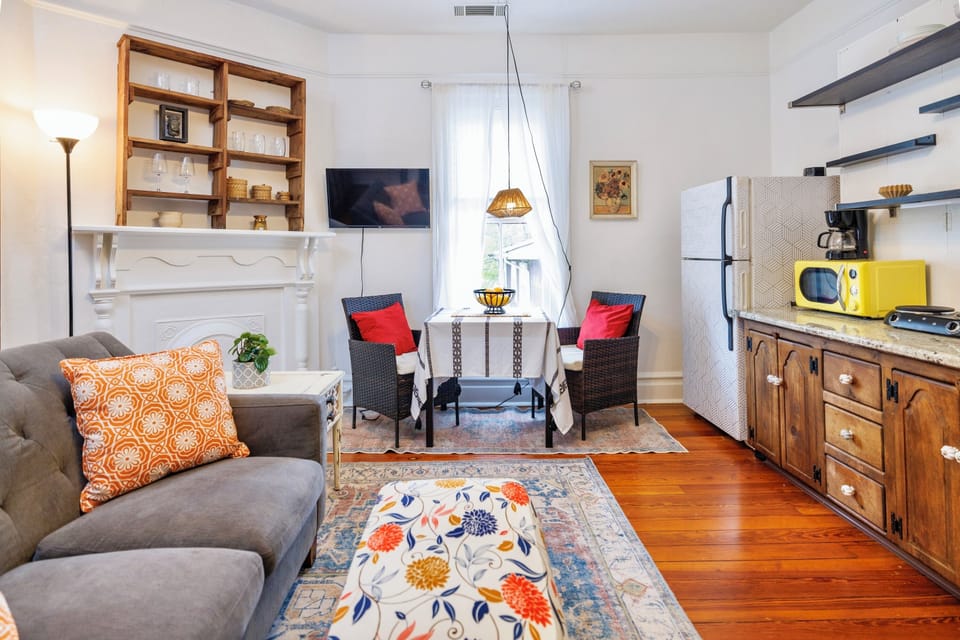 Charming Dining Area