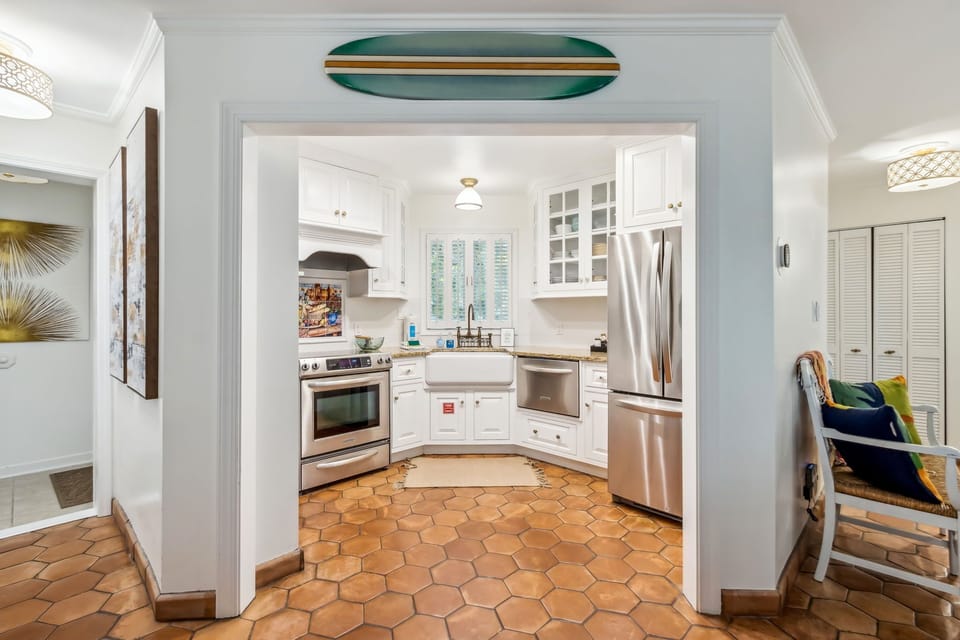 Fully Equipped Kitchen Ready for You