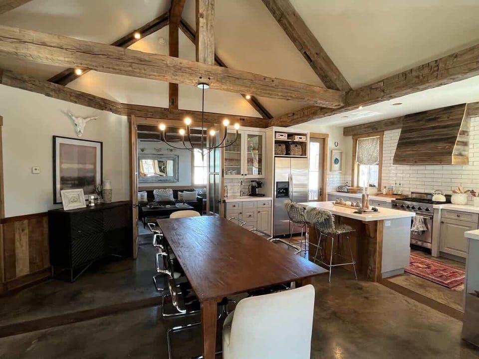 Dinning Room/Kitchen 