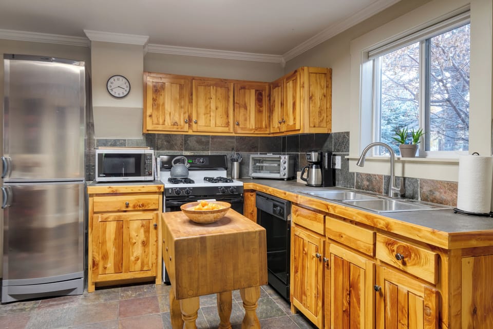 Kitchen is fully equipped.