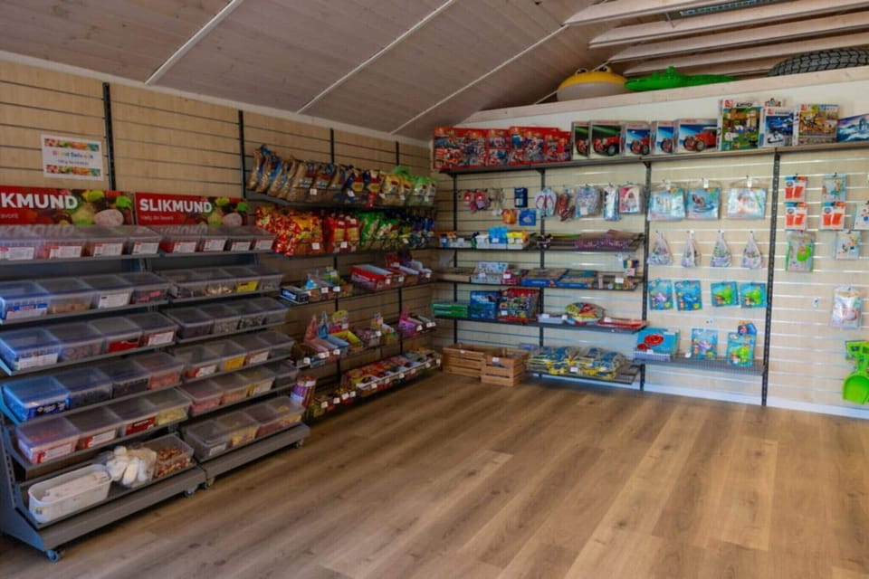 Gift shop