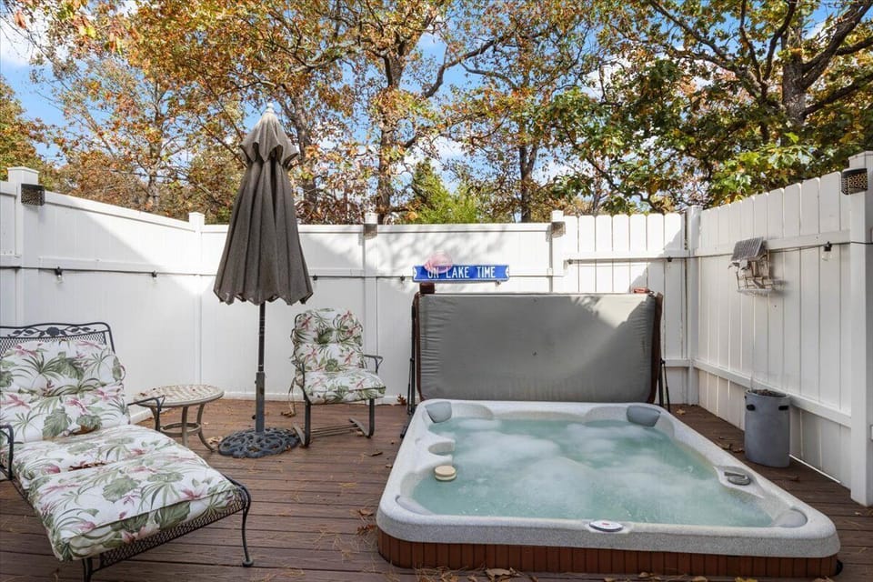 Red Barn Manor Suites features TWO hot tubs, one indoors, and one on the balcony area just off one of the King Suites.