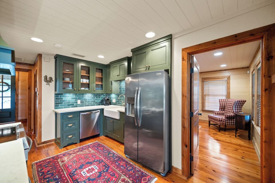 Stainless appliances