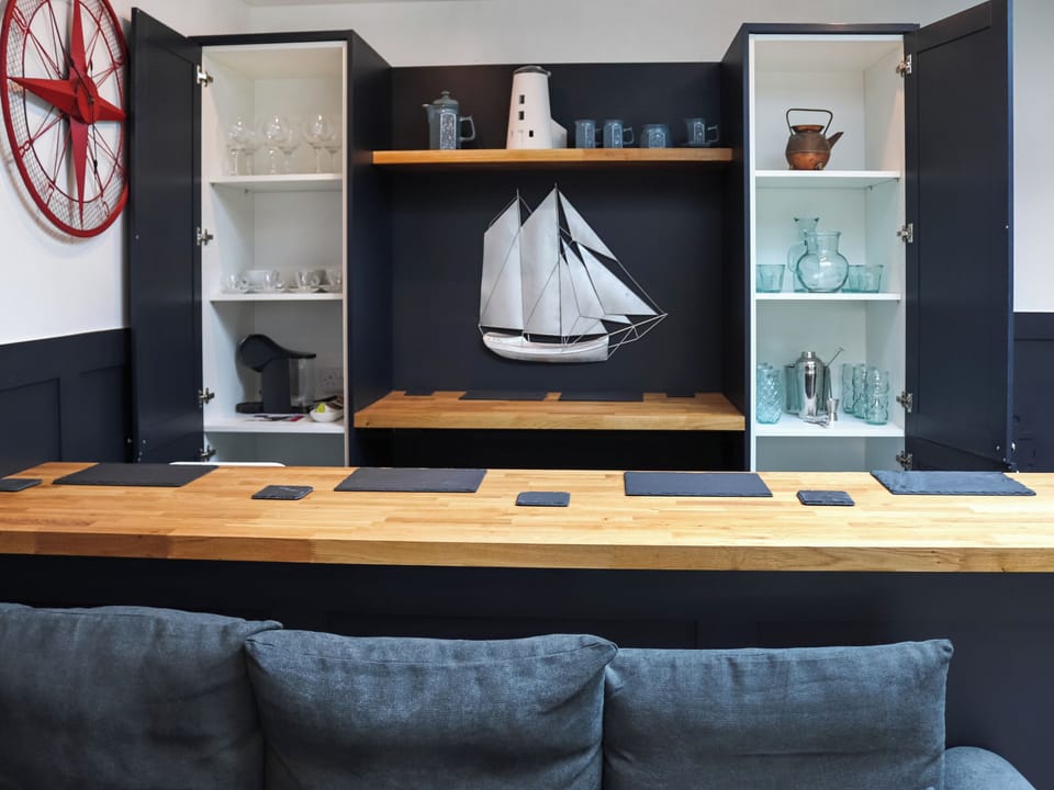 Games room | The White Anchor - White Cottages, Newborough 