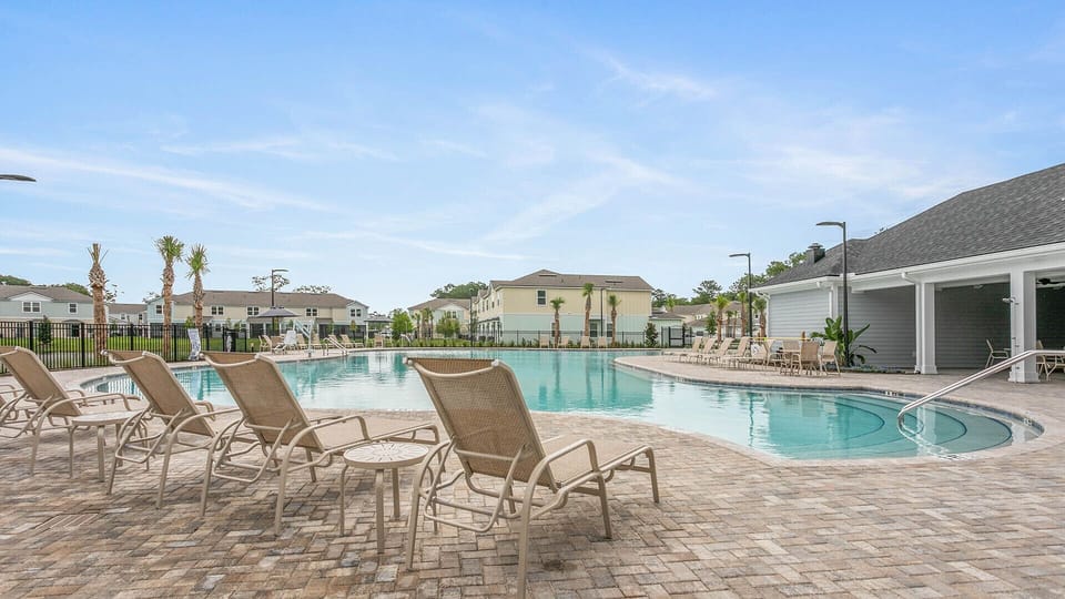 Resort style pool - across the street. Use amenities card to access. 