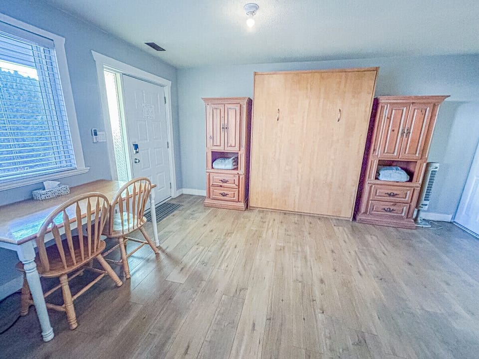 Murphy Bed and Workspace