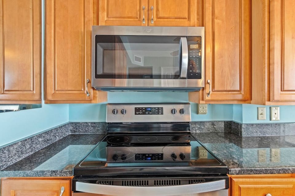 23-1832 W Beach Blvd 514A 23