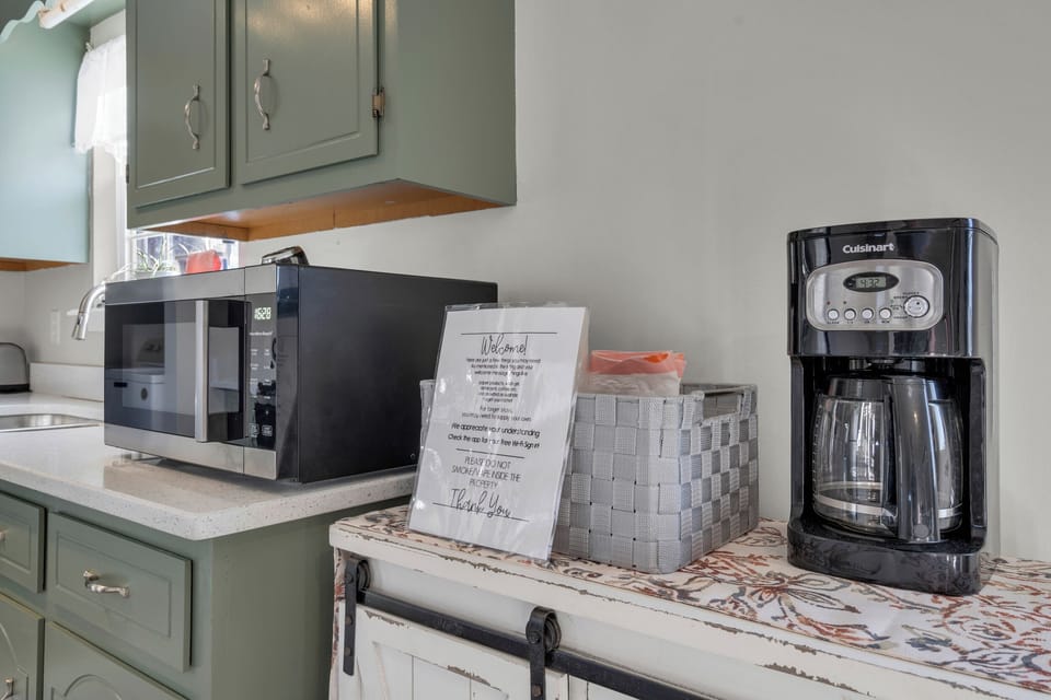 We understand the need for coffee. That's why we took the extra step to ensure this space had it's very own dedicated coffee bar. For coffee drinker like us, having the option to brew our favorite morning cup is a non-negotiable amenity. 