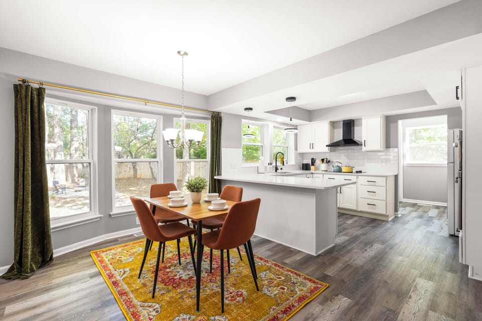 Expansive windows in the kitchen dining area