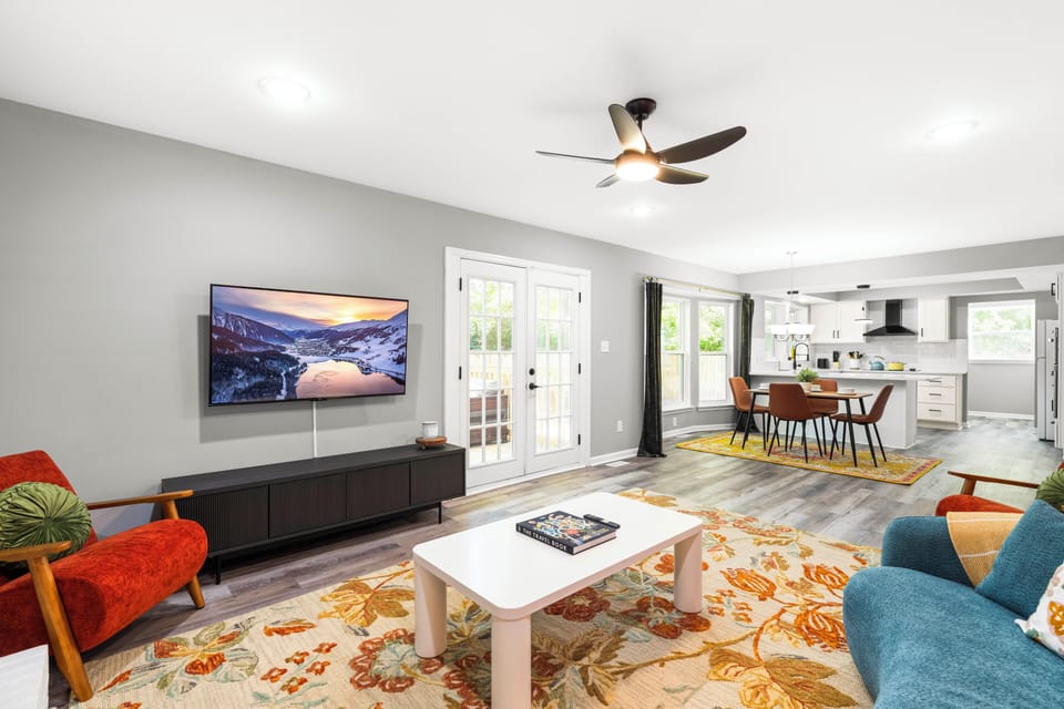 Open floor plan concept featuring the living room and kitchen