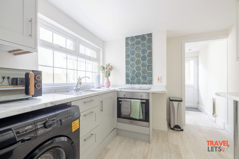 8843b4f3-058f-4f9b-a21a-0005c612f1cc