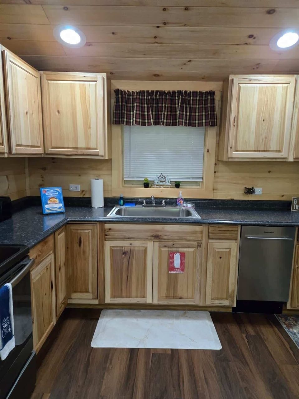 Rustic charm meets modern convenience in this inviting space, perfect for culinary adventures!