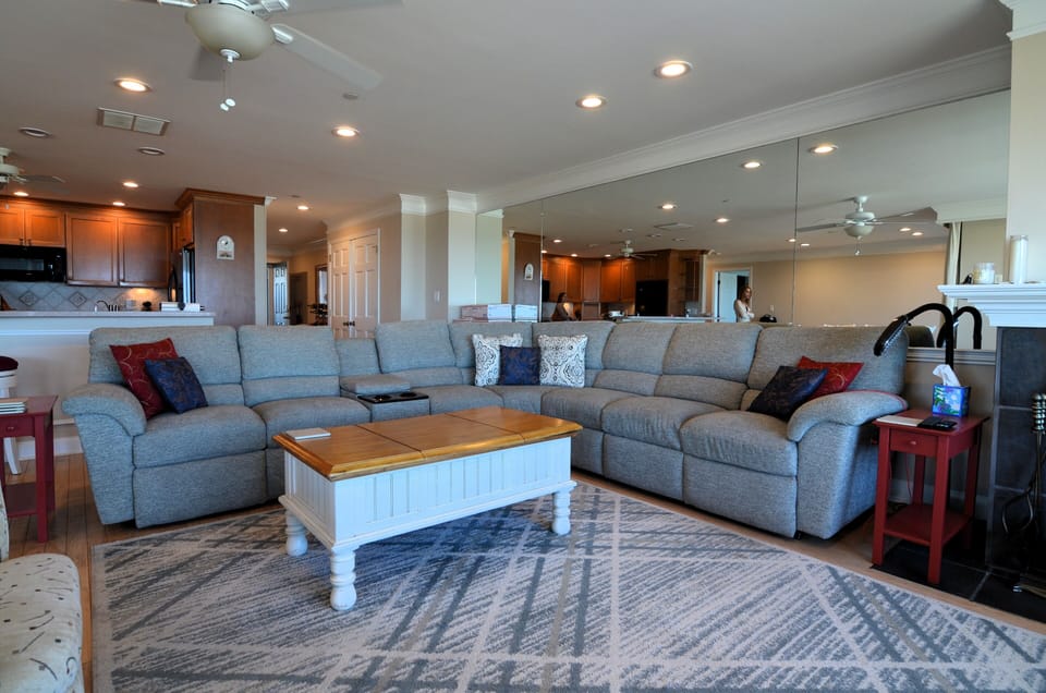 Living Room - Comfy Seating