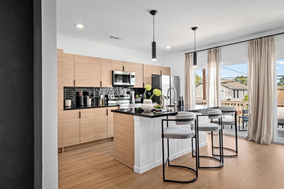 Fully equipped kitchen for you to prepare your meals comfortably!