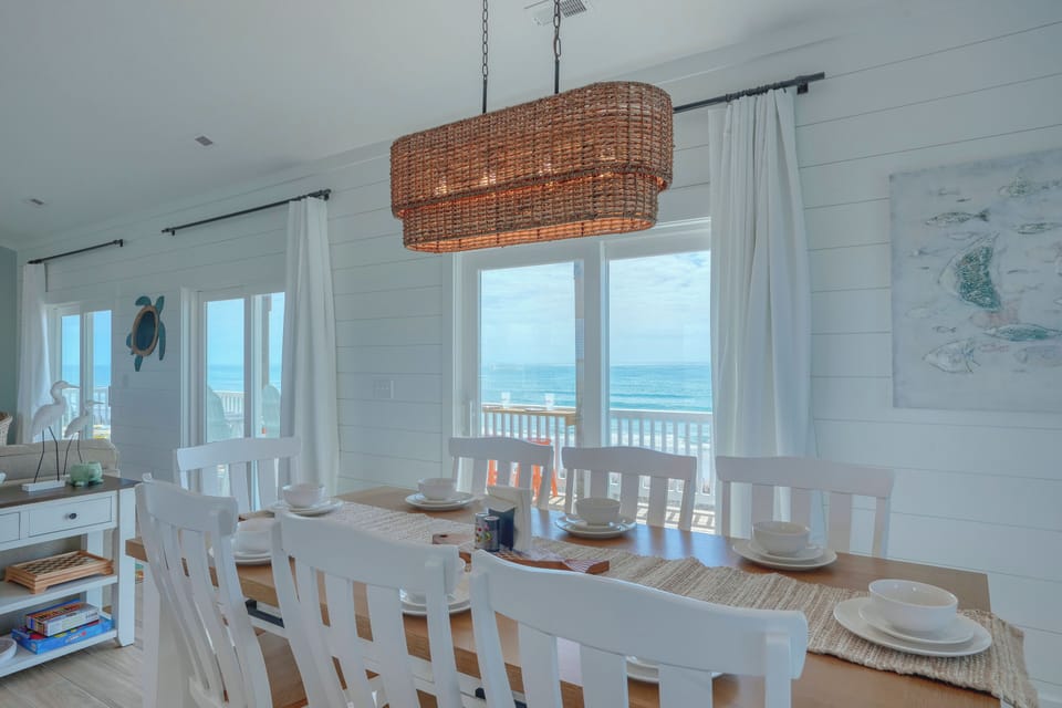 Oceanfront dining area