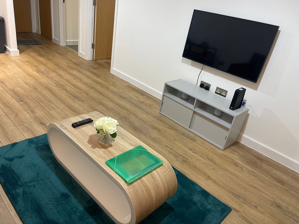 Living Room / Lounge