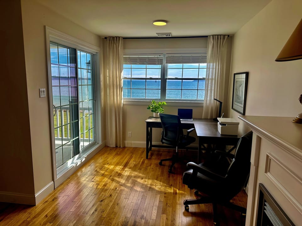 2nd Floor Office