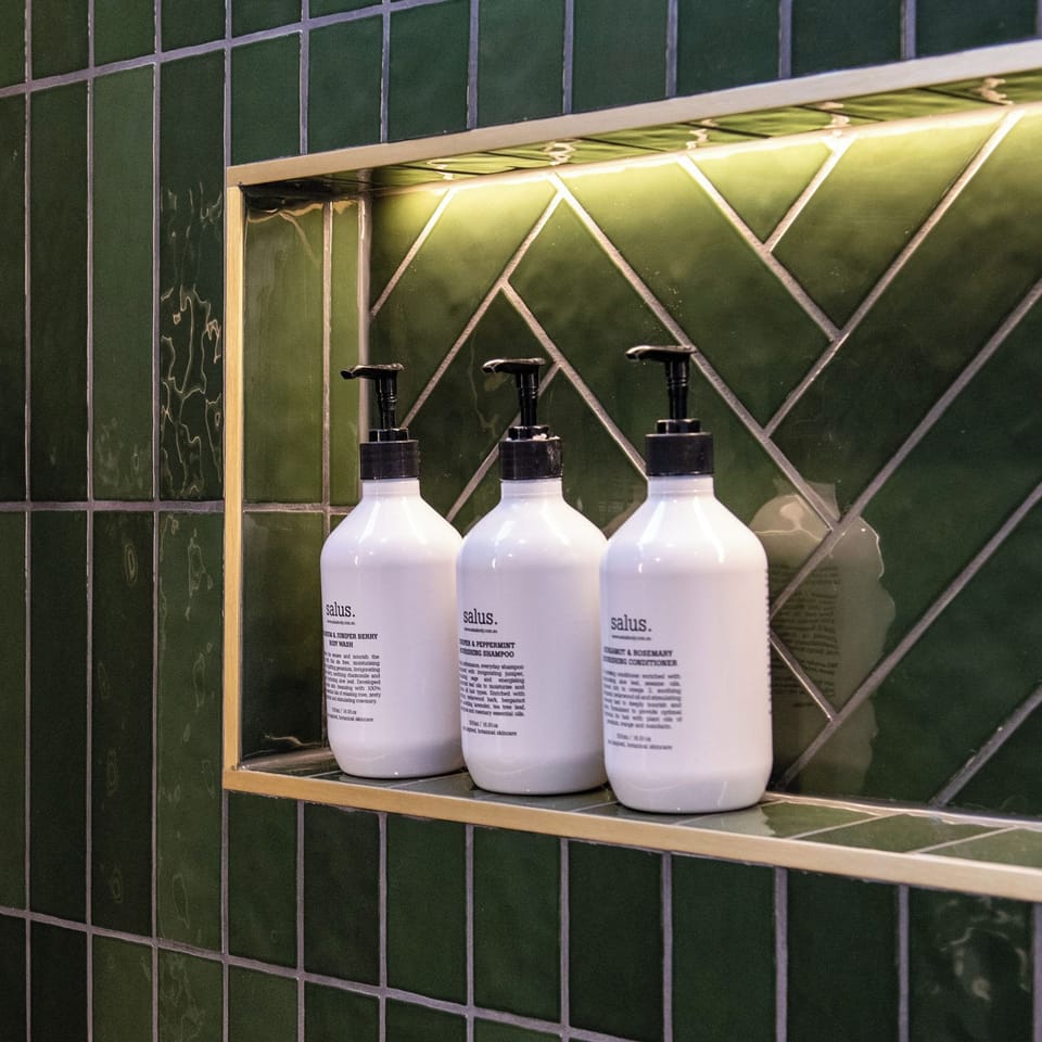 Bathroom amenities