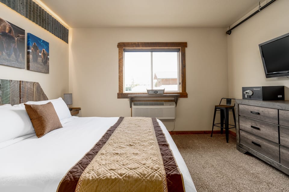 King Bedroom