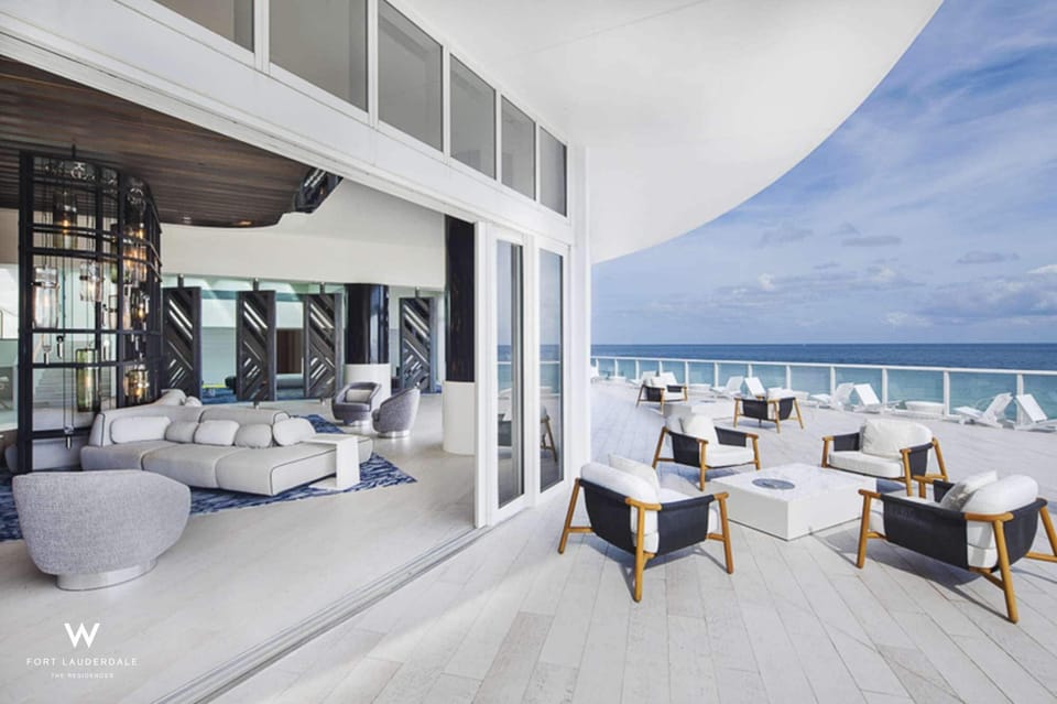 Hotel Sitting Area