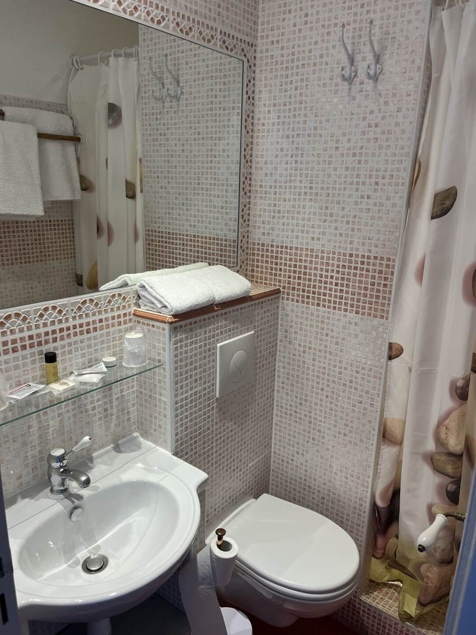 9a4c4e82cad6684056d9fd890a2c6e82fb3732ee2e83e393cef54d30d973e4f0-5a755b169b_v0_w1280xh0_rDEF