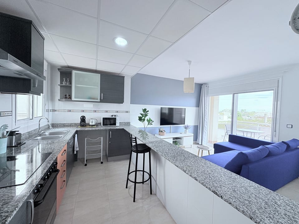amplia cocina